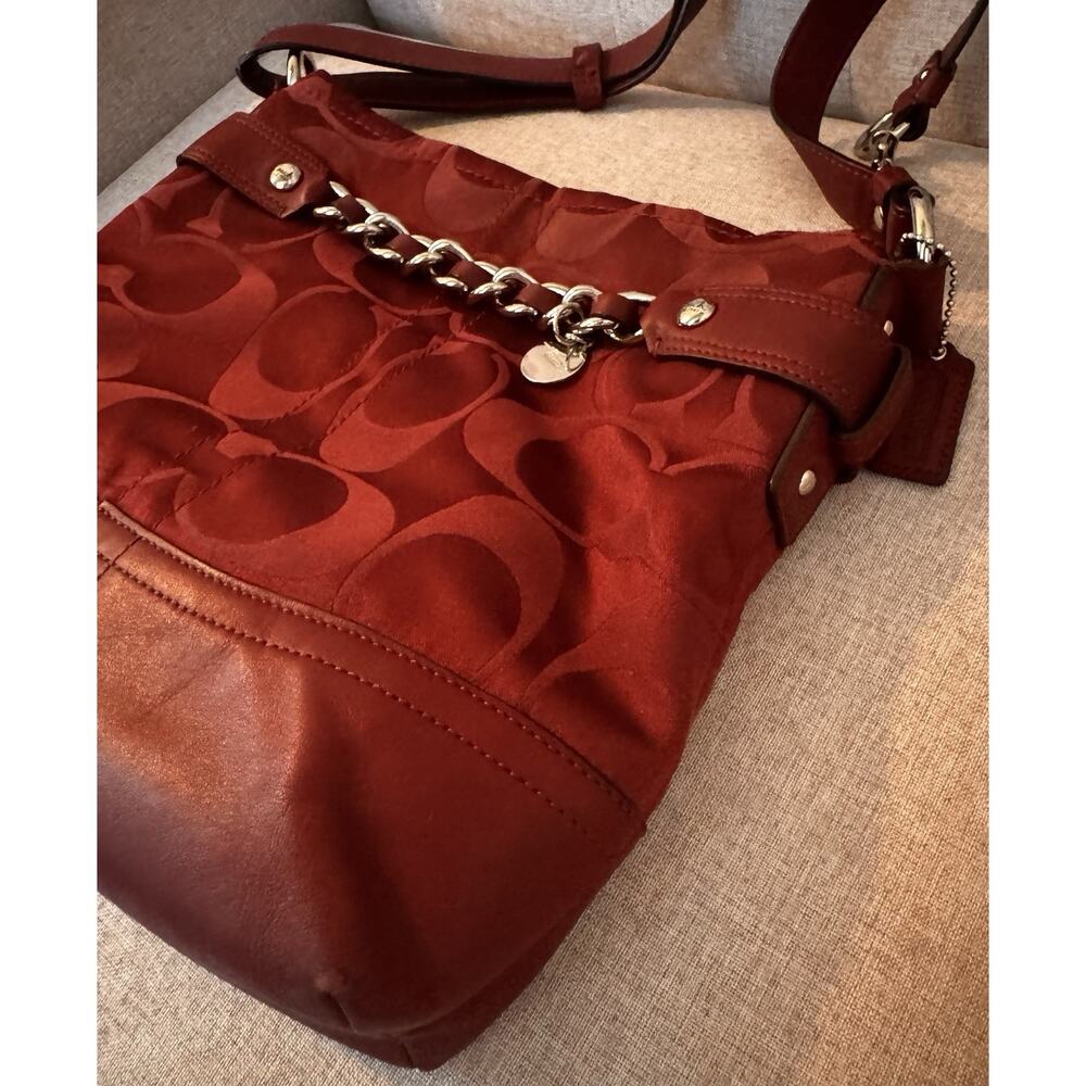 Coach Crossbody Bag Womens Medium Burgundy Signature C F18862 Y2K Classic - Picture 6 of 10